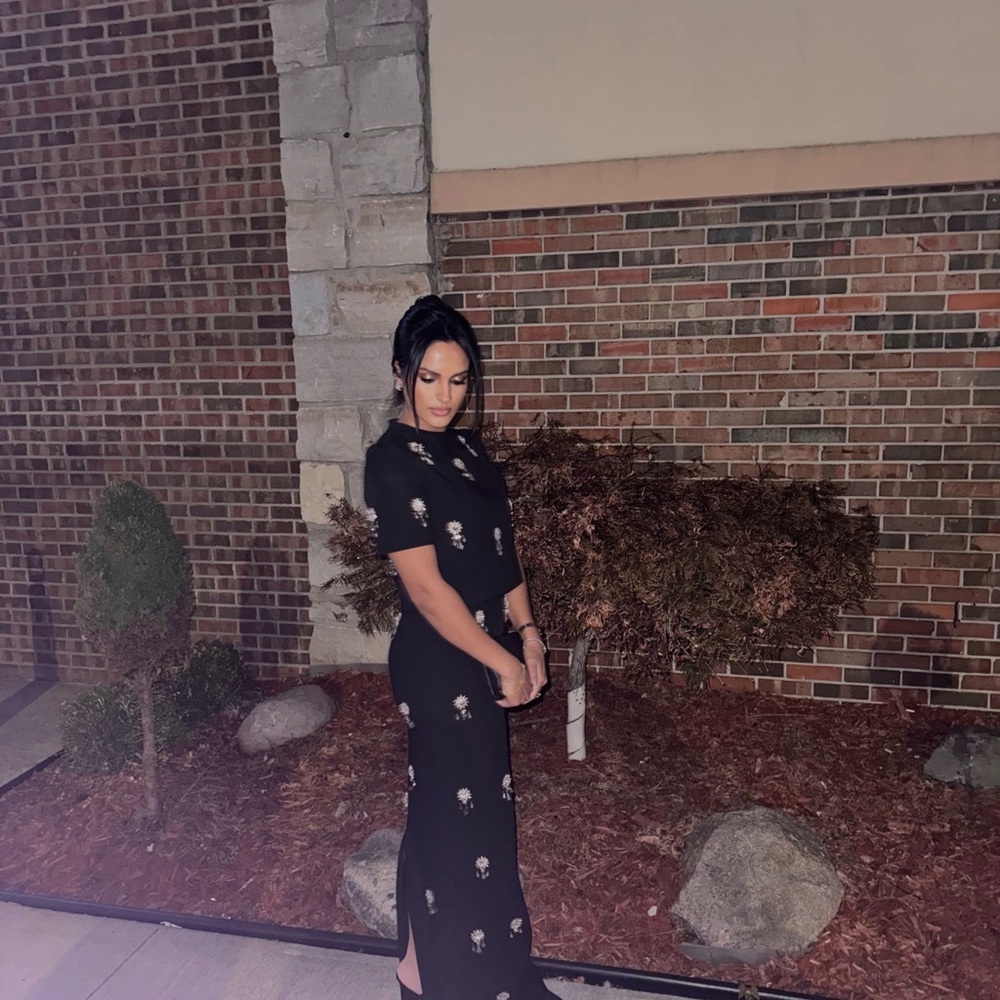 Elegant Black Floral Maxi Dress
